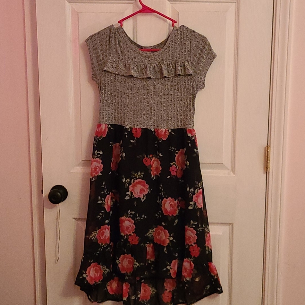 Girls floral dress